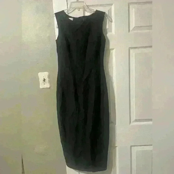 EPISODE Blk Dress With Back Buttons - Size 8 - B7 - Picture 1 of 8